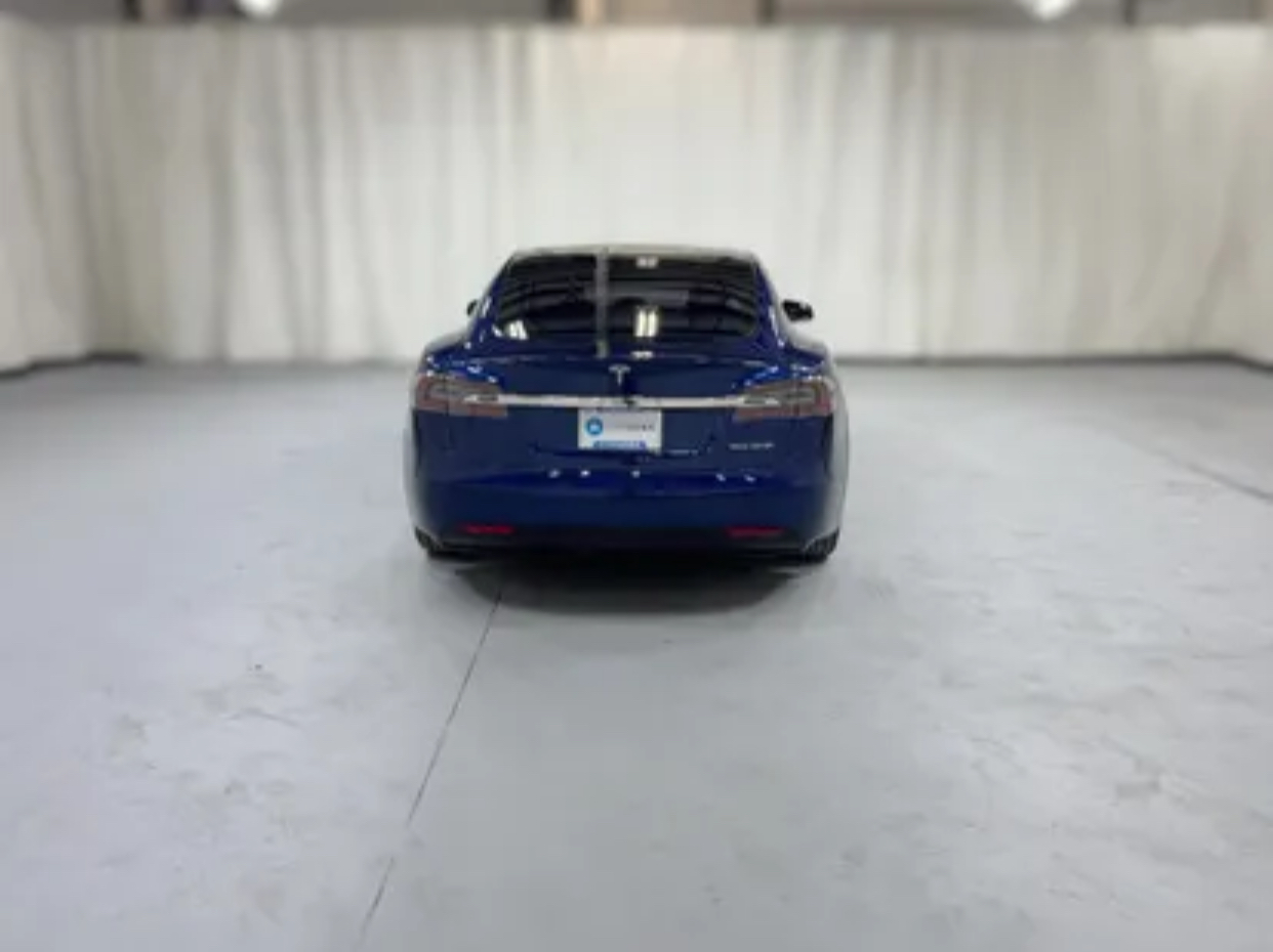 2020 Tesla Model S - View 3