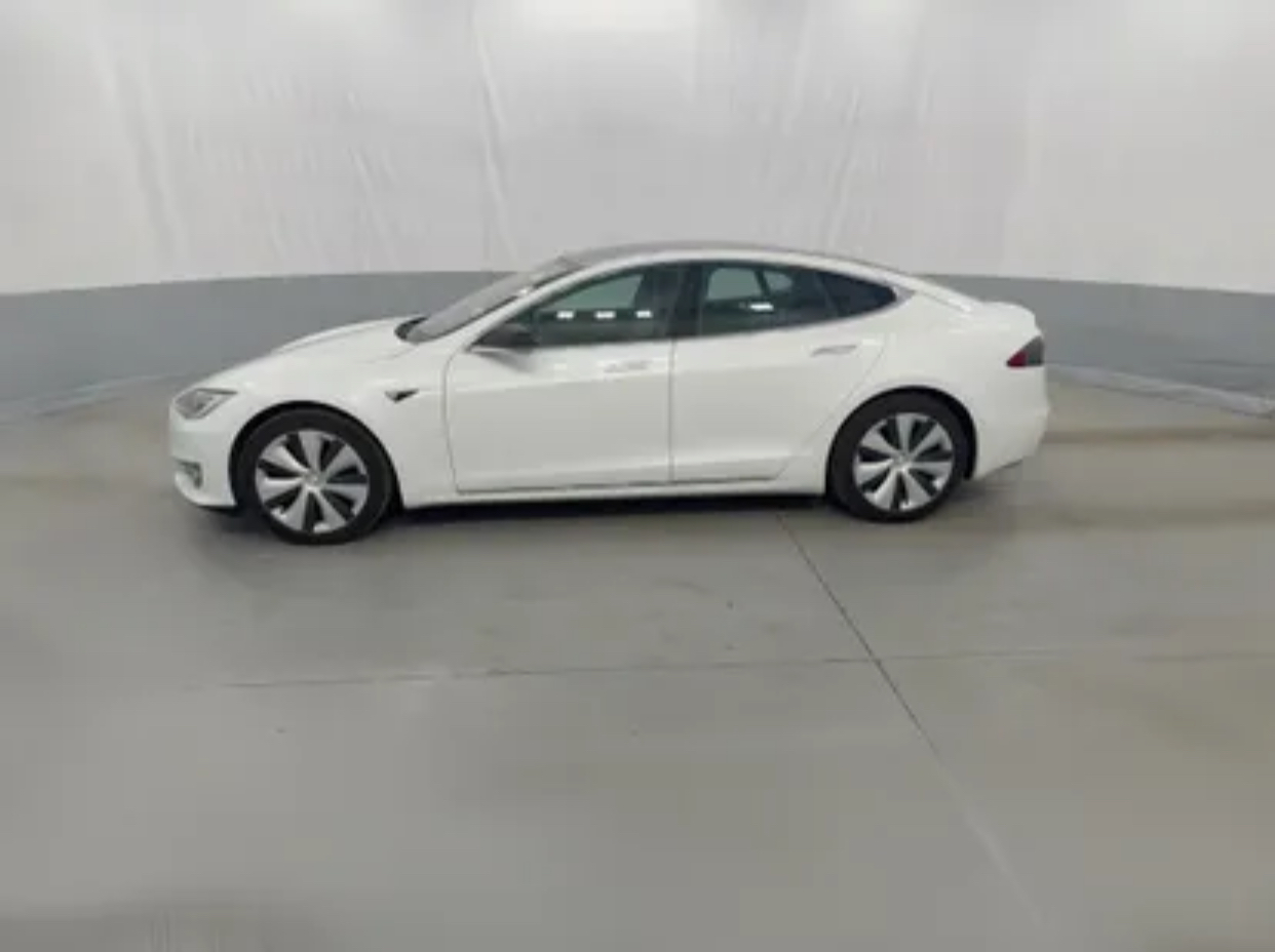 2021 Tesla Model S - View 2
