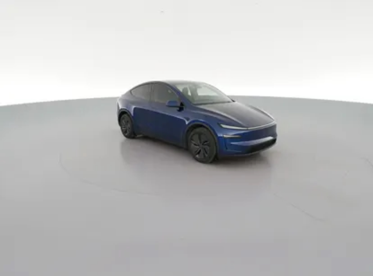 2026 Tesla Model Y - View 4