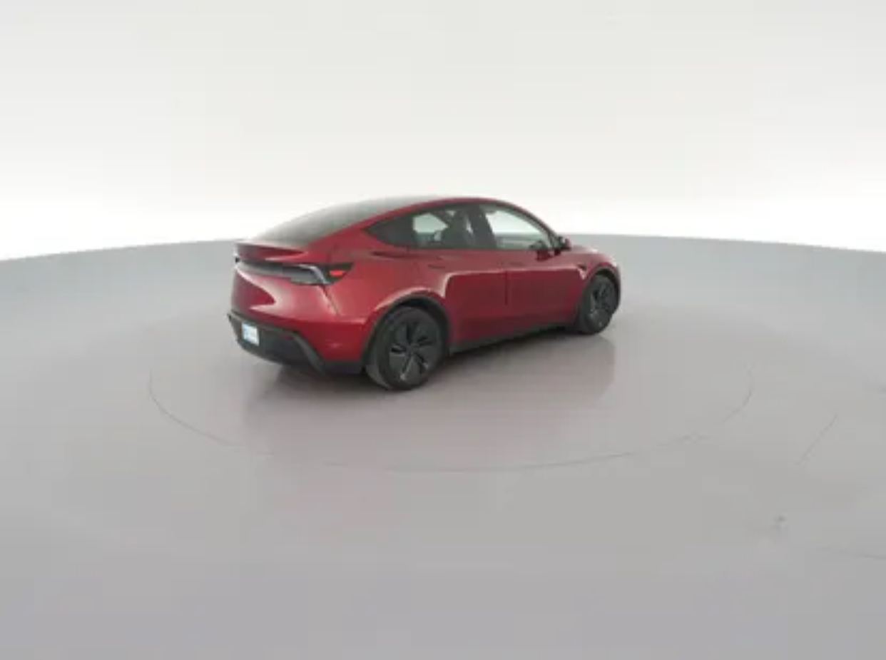 2026 Tesla model Y - View 4